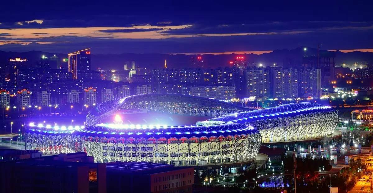 赤峰小巷深处的独特风情